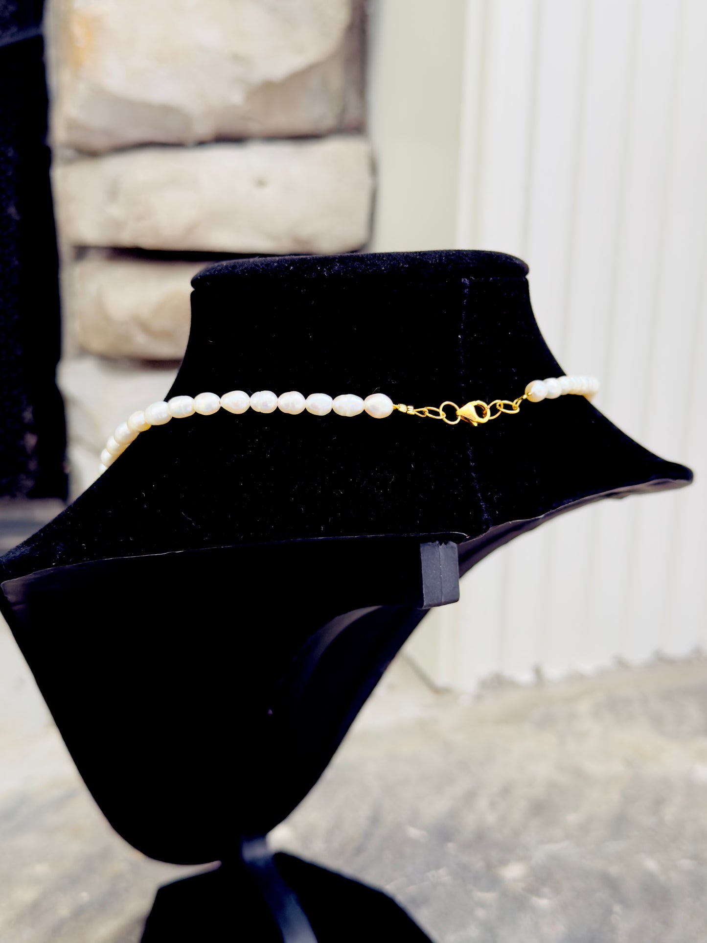 Cultured Natural Pearl Bracelet and Necklace Set with Gold 21-K