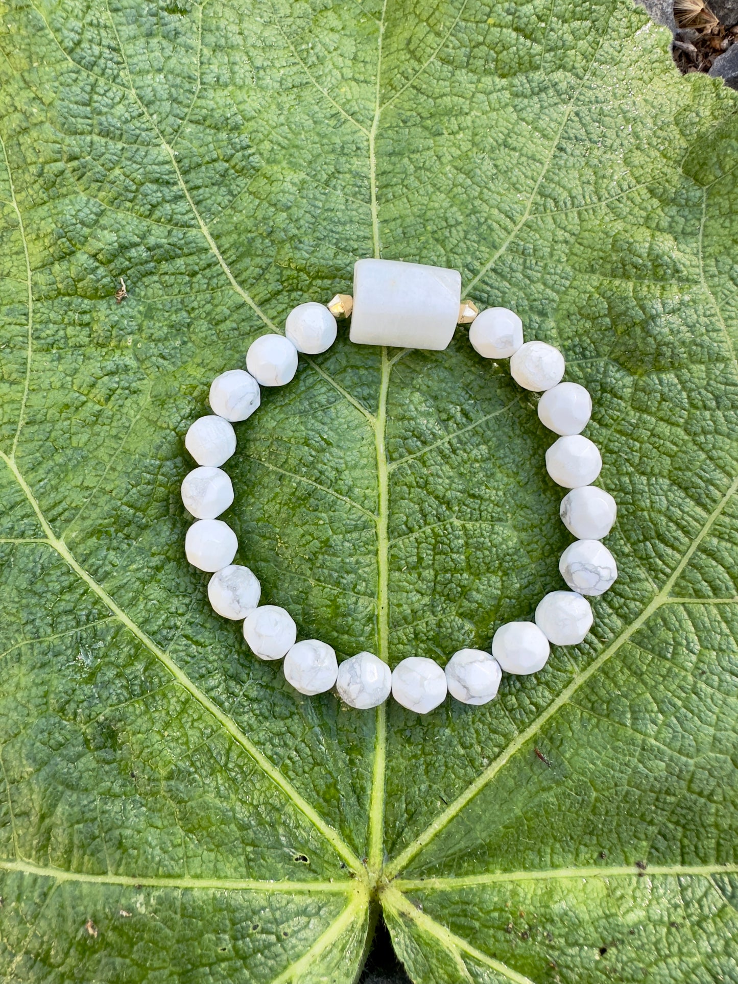 Howlite-Moonstone Bracelet
