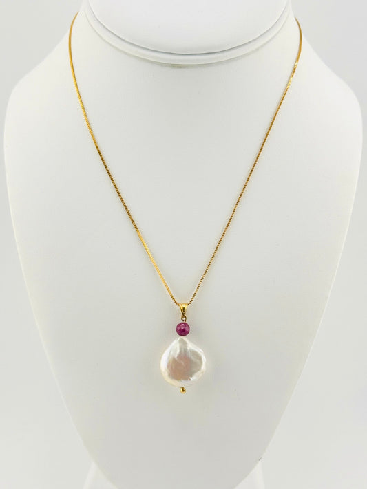 Ruby - Natural Pearl Golden 21-K Medallion Charm