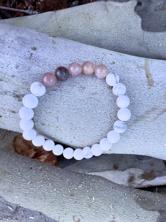 Howlite-Strawberry Quartz Bracelet